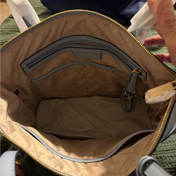 Michael Kors Light Blue Shoulder Bag - Picture 2 of 4